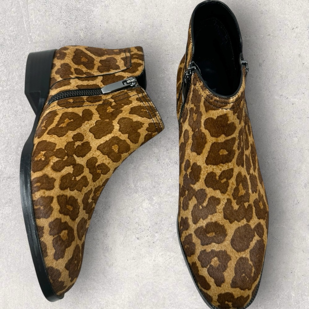 Naturalizer 27 Edit Calf‎ Hair Capree Leopard Booties NWOB Size 8 1/2M Comfort